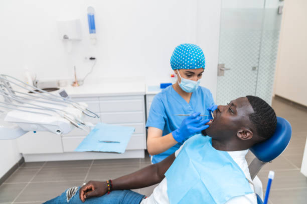 Best Broken or Cracked Tooth Emergency Dentist in White Hall, IL